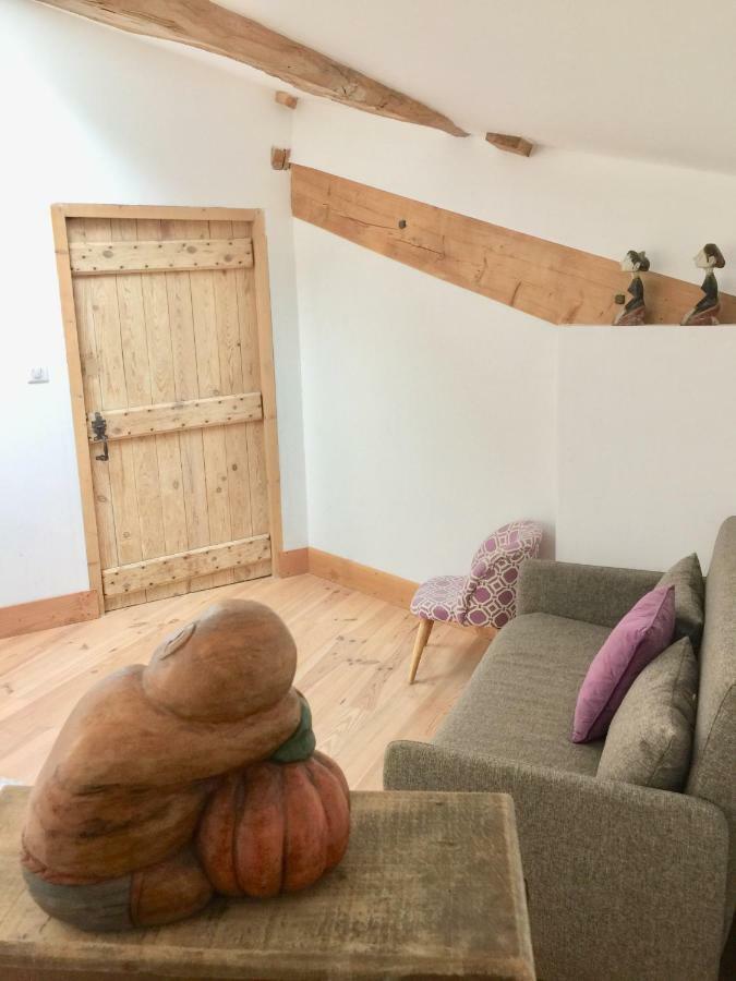 Magnificent Renovated Farmhouse - 10 Min A7 - Apartamento Anneyron Exterior foto